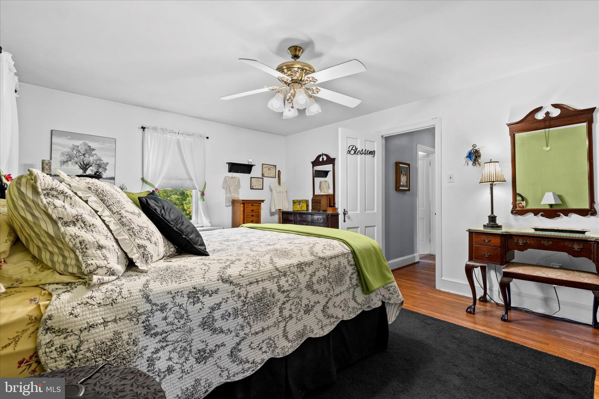 EAST YORK - Residential