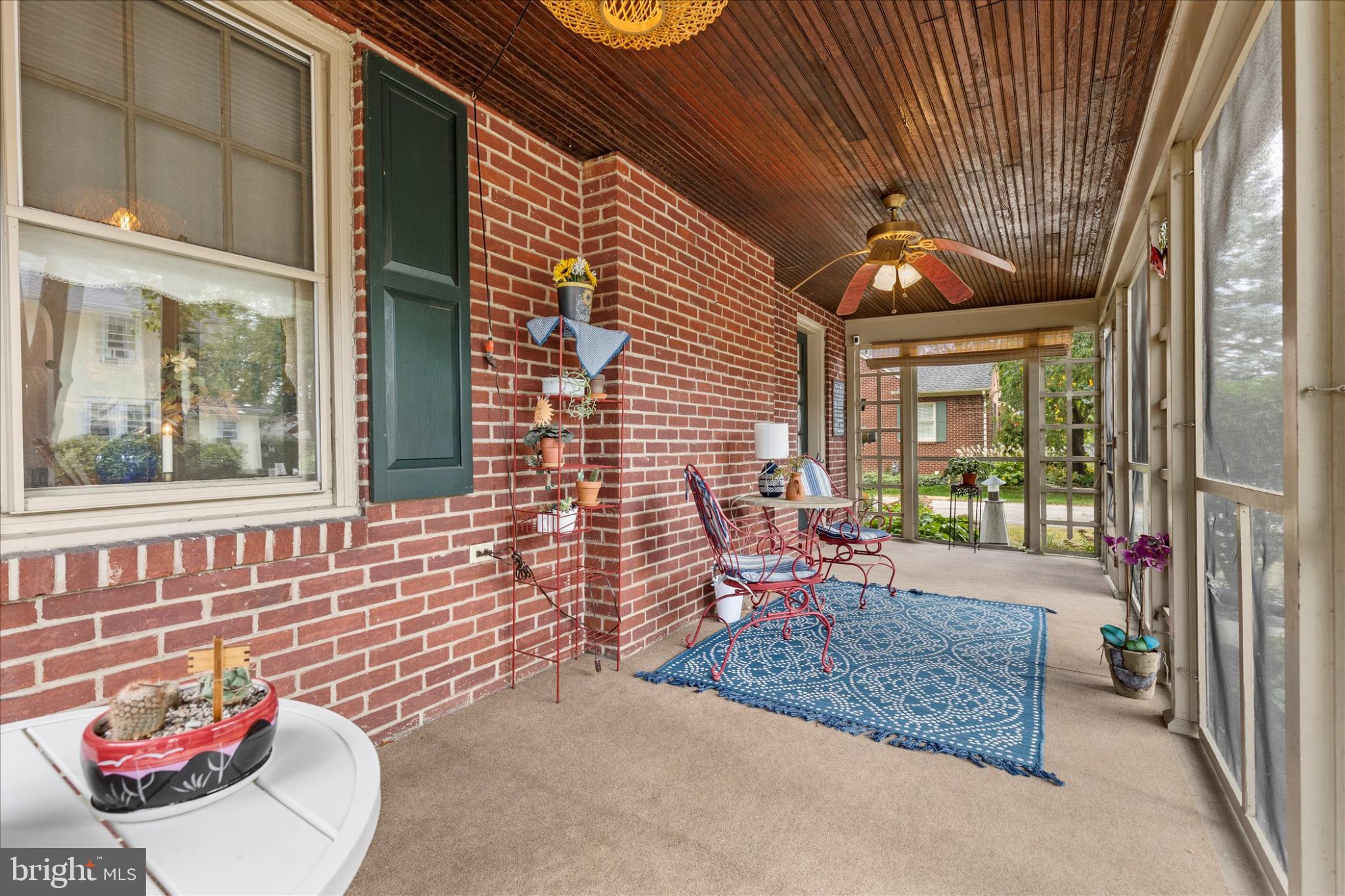 EAST YORK - Residential