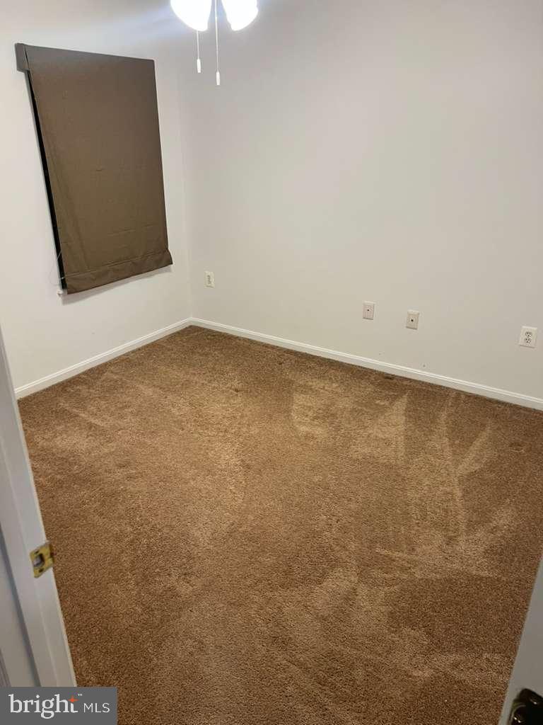 DALE CITY - Residential Lease