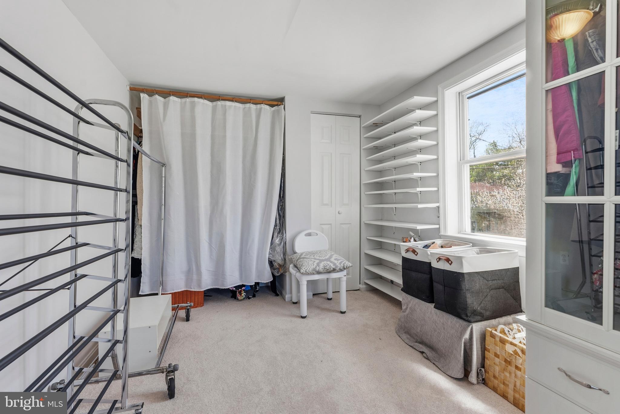 LUTHERVILLE - Residential