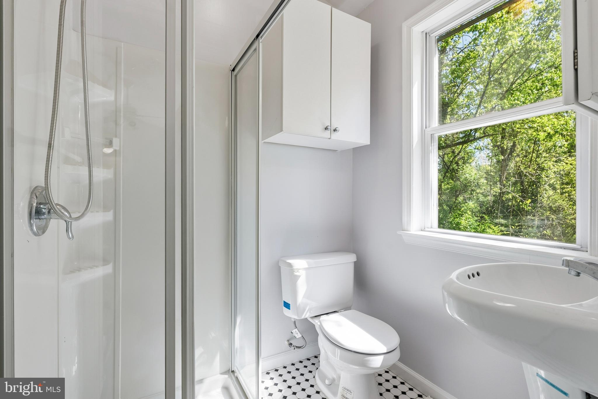 LUTHERVILLE - Residential