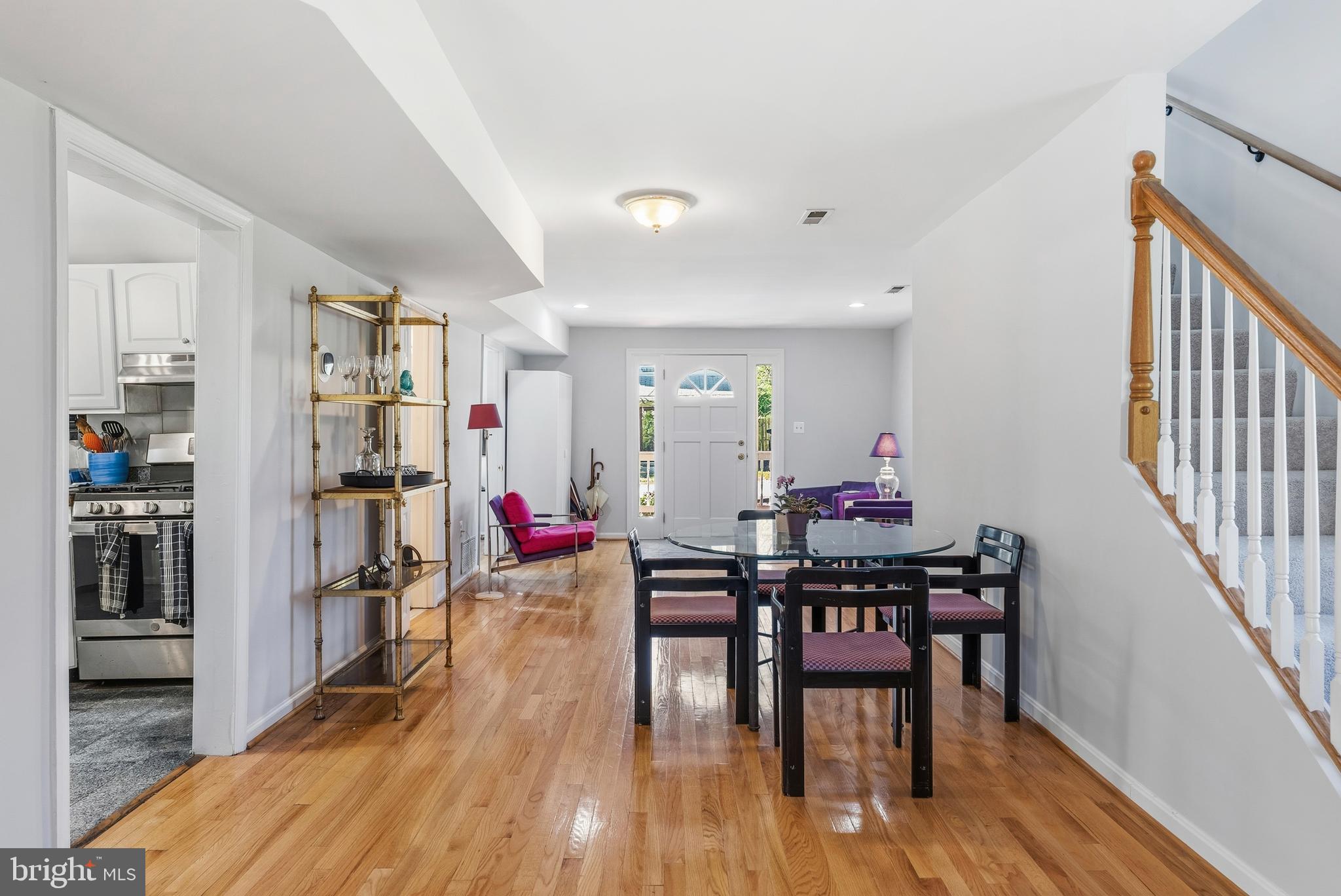 LUTHERVILLE - Residential