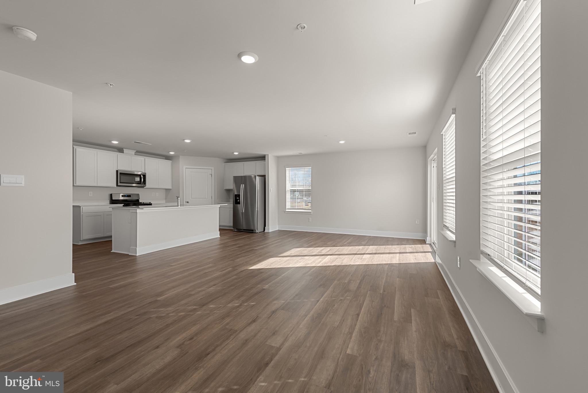 RED HILL - Residential