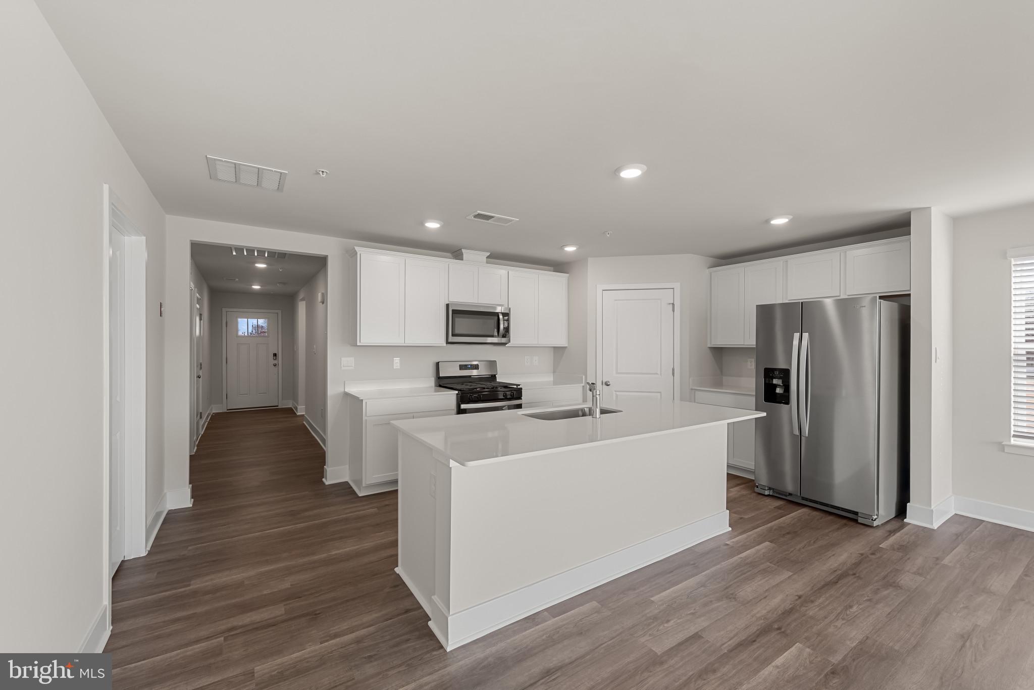 RED HILL - Residential