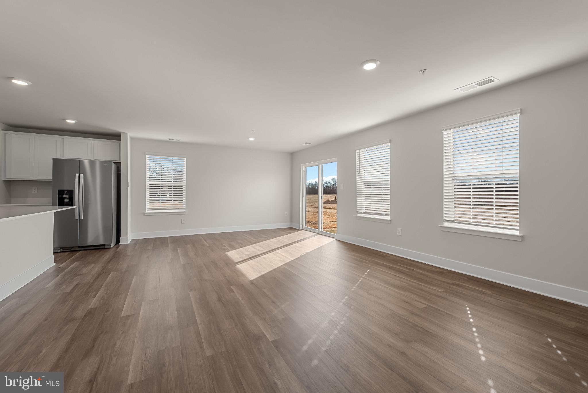 RED HILL - Residential