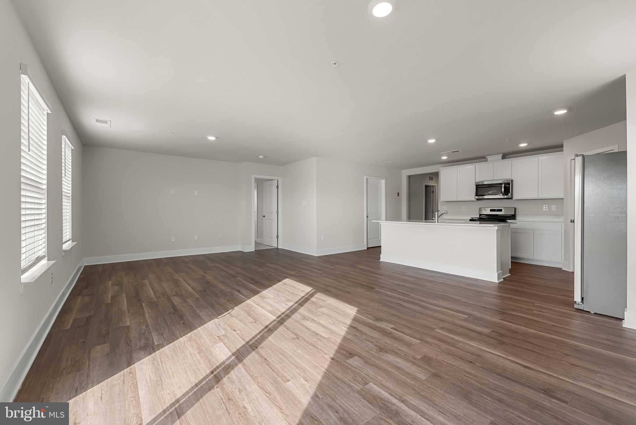RED HILL - Residential