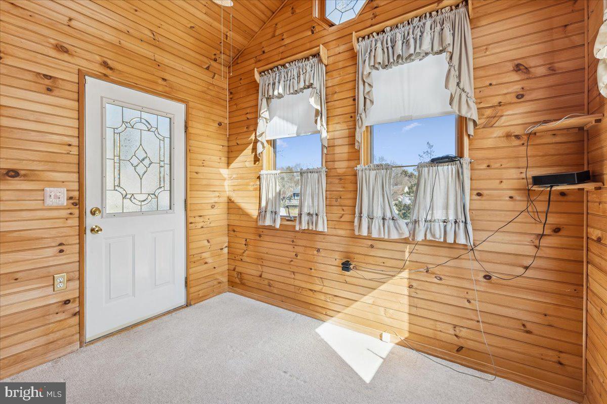 CHESAPEAKE ESTATES - Residential