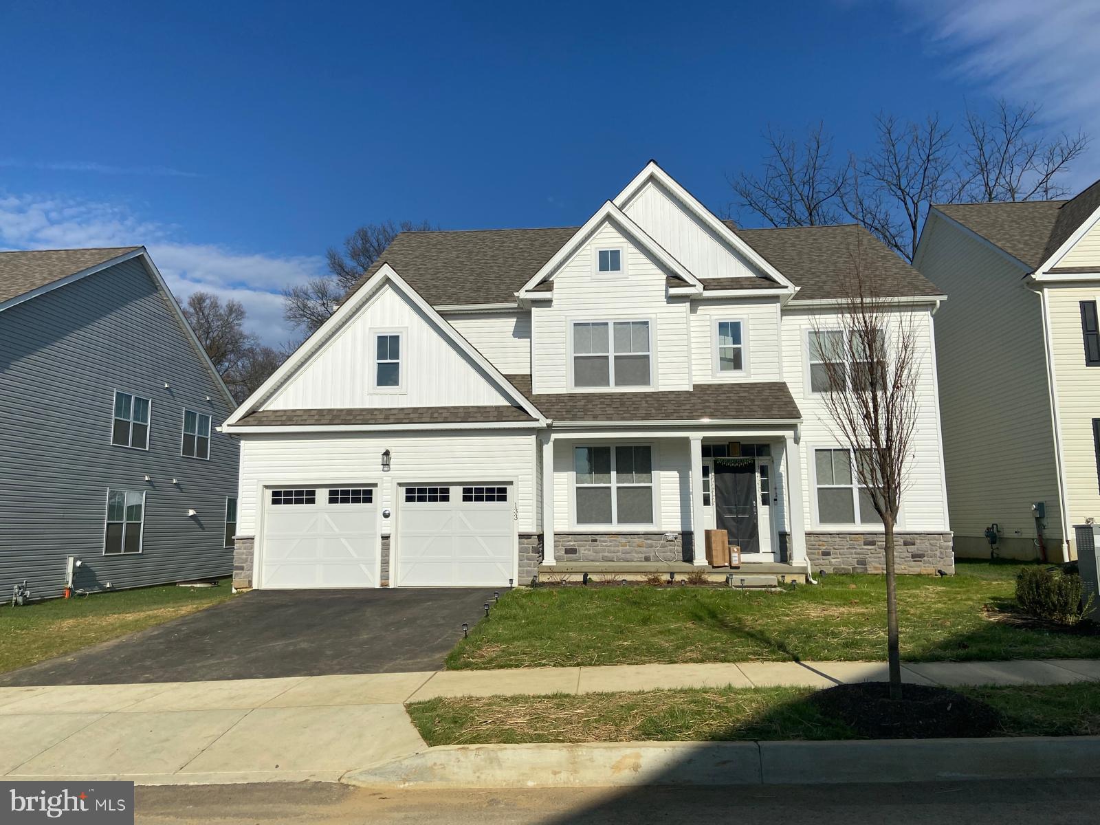 East Village, Downingtown. Convenient to shopping , restaurants , transportation , Easy access to Rt 202, 30.113.. 322, and PA turnpike, King of Prussia mall is around 15 minutes drive. Home has a large kitchen with granite countertops and island. Upstairs, master bedroom suite with tray ceiling and long with 2 spacious bedrooms along with hall bath. Huge unfinished basement for storage. Applicant must have minimum credit score of 700 and a steady employment and acceptable background check. HOA fee is paid by the landlord.