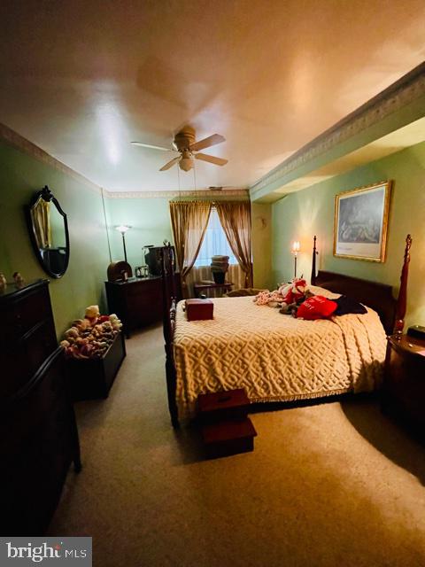 CASTOR GARDENS - Residential Income