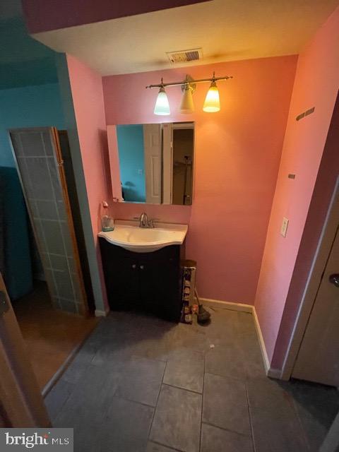 CASTOR GARDENS - Residential Income