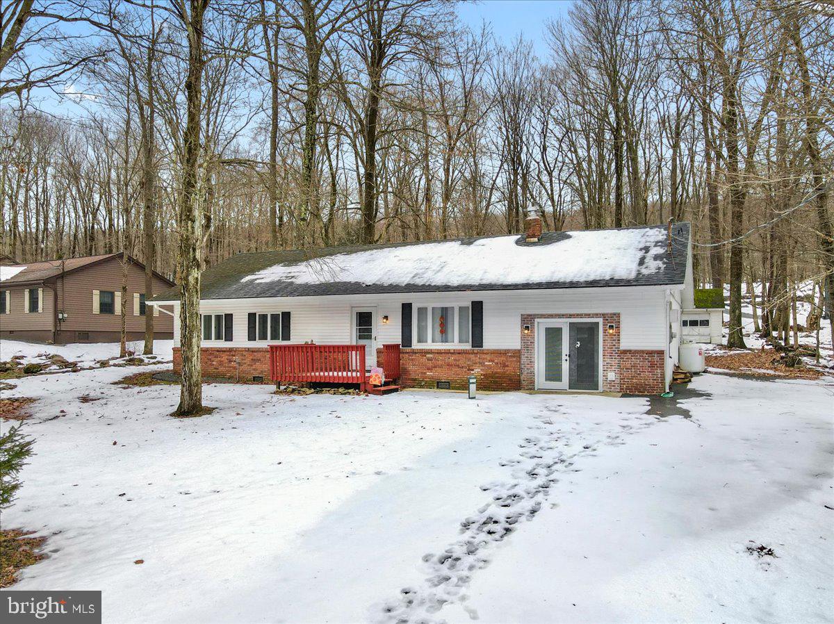 LOCUST LAKE VILLAGE - Residential