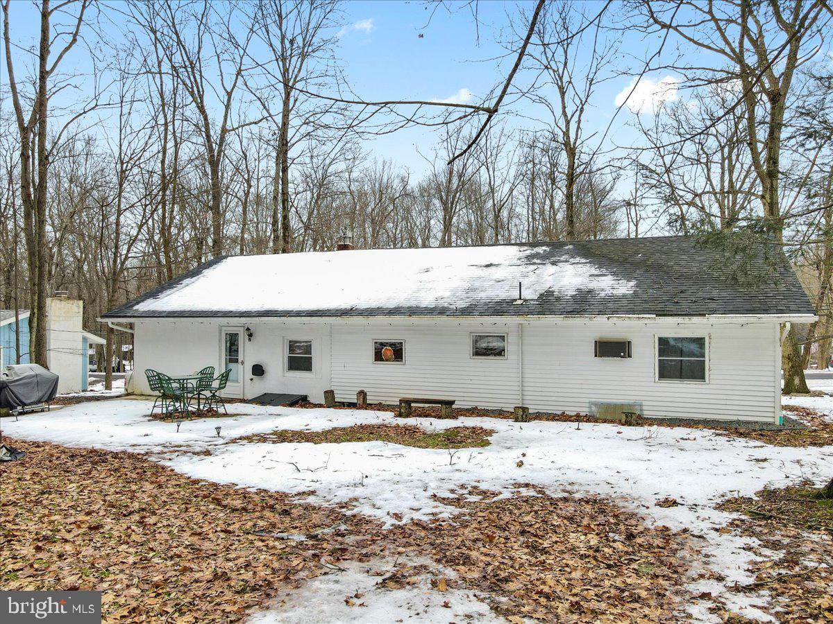 LOCUST LAKE VILLAGE - Residential