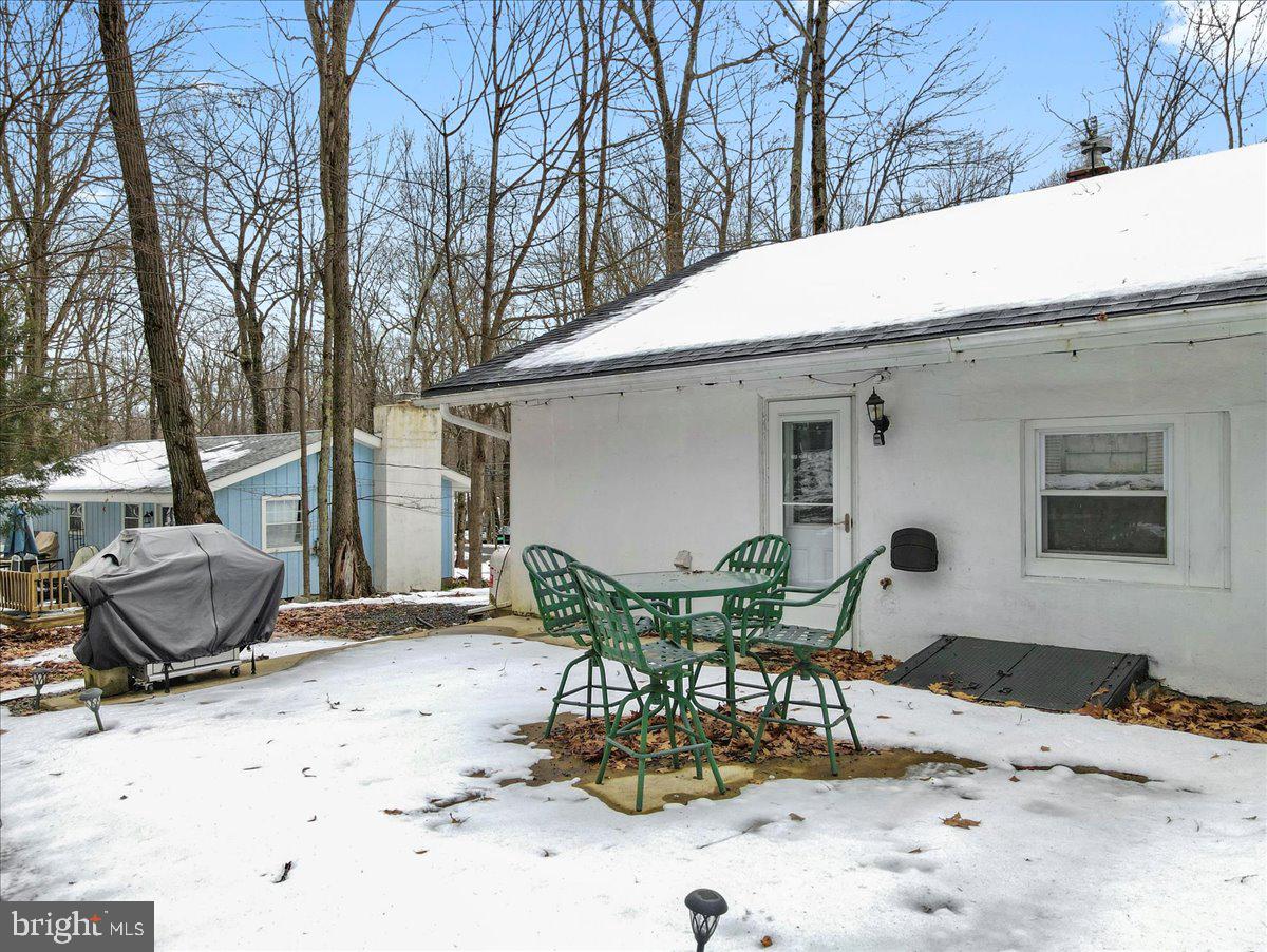 LOCUST LAKE VILLAGE - Residential