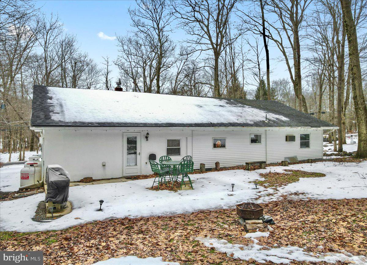 LOCUST LAKE VILLAGE - Residential