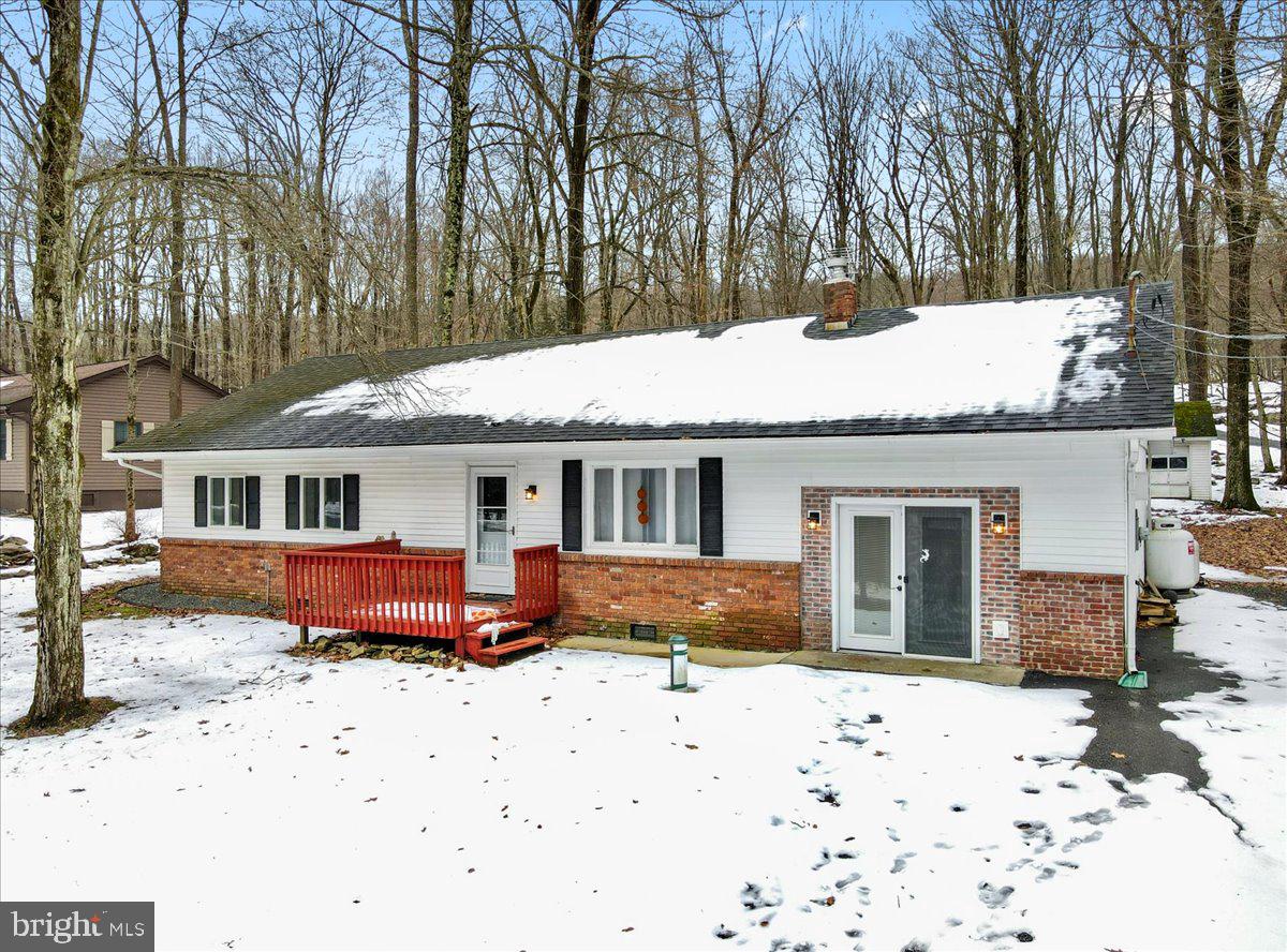 LOCUST LAKE VILLAGE - Residential