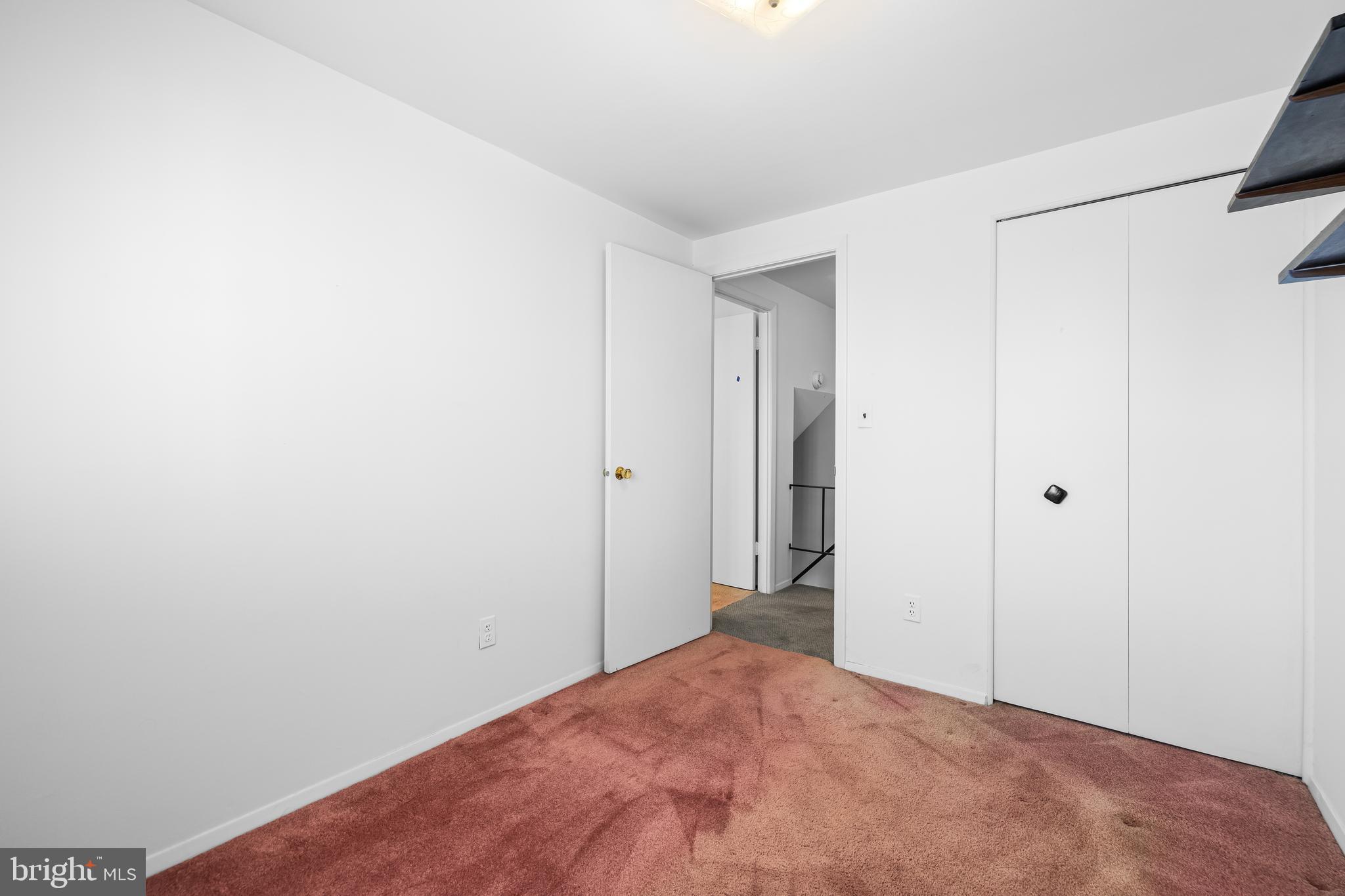 CHAPMAN MANOR - Residential