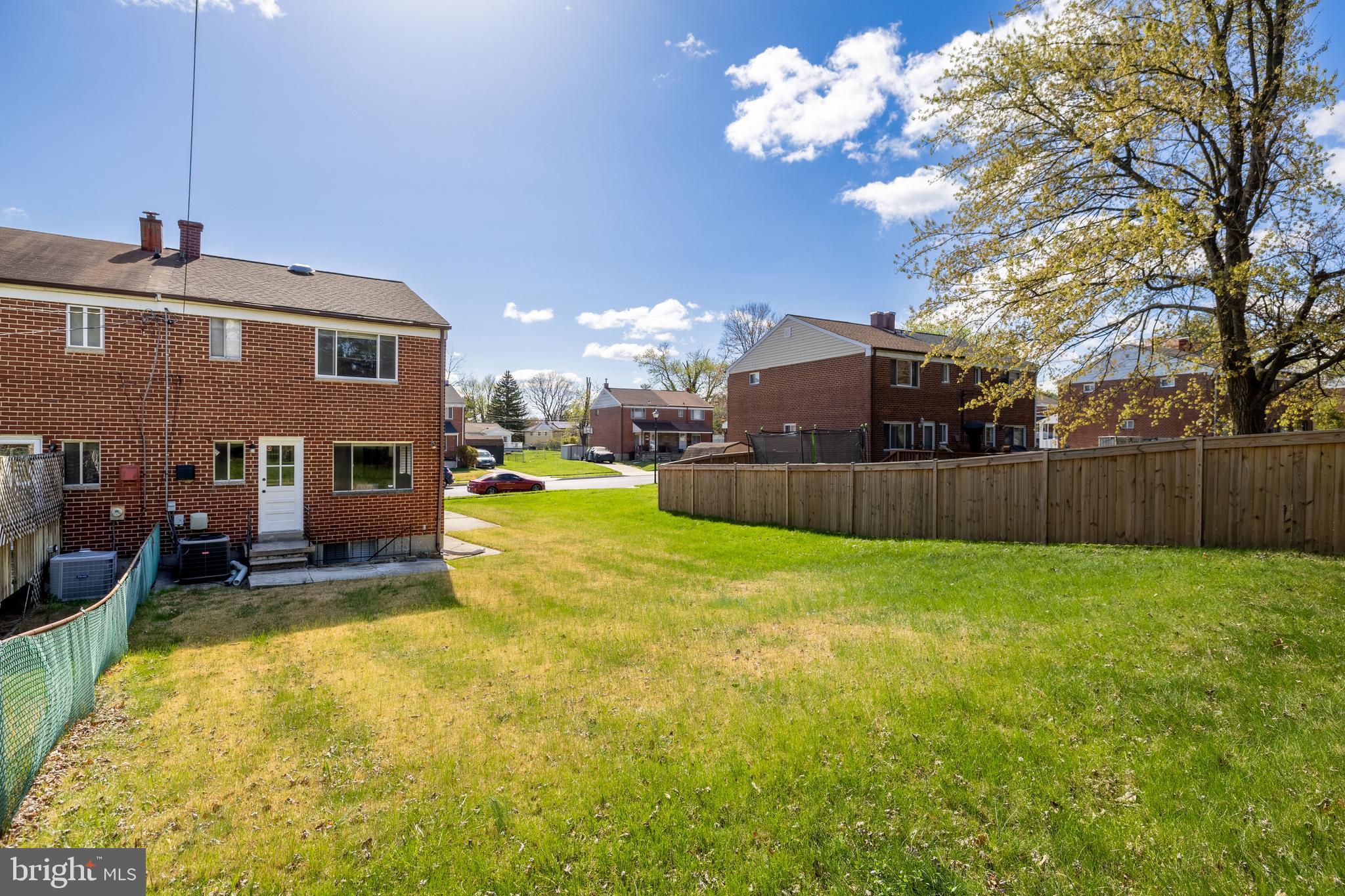 CHAPMAN MANOR - Residential