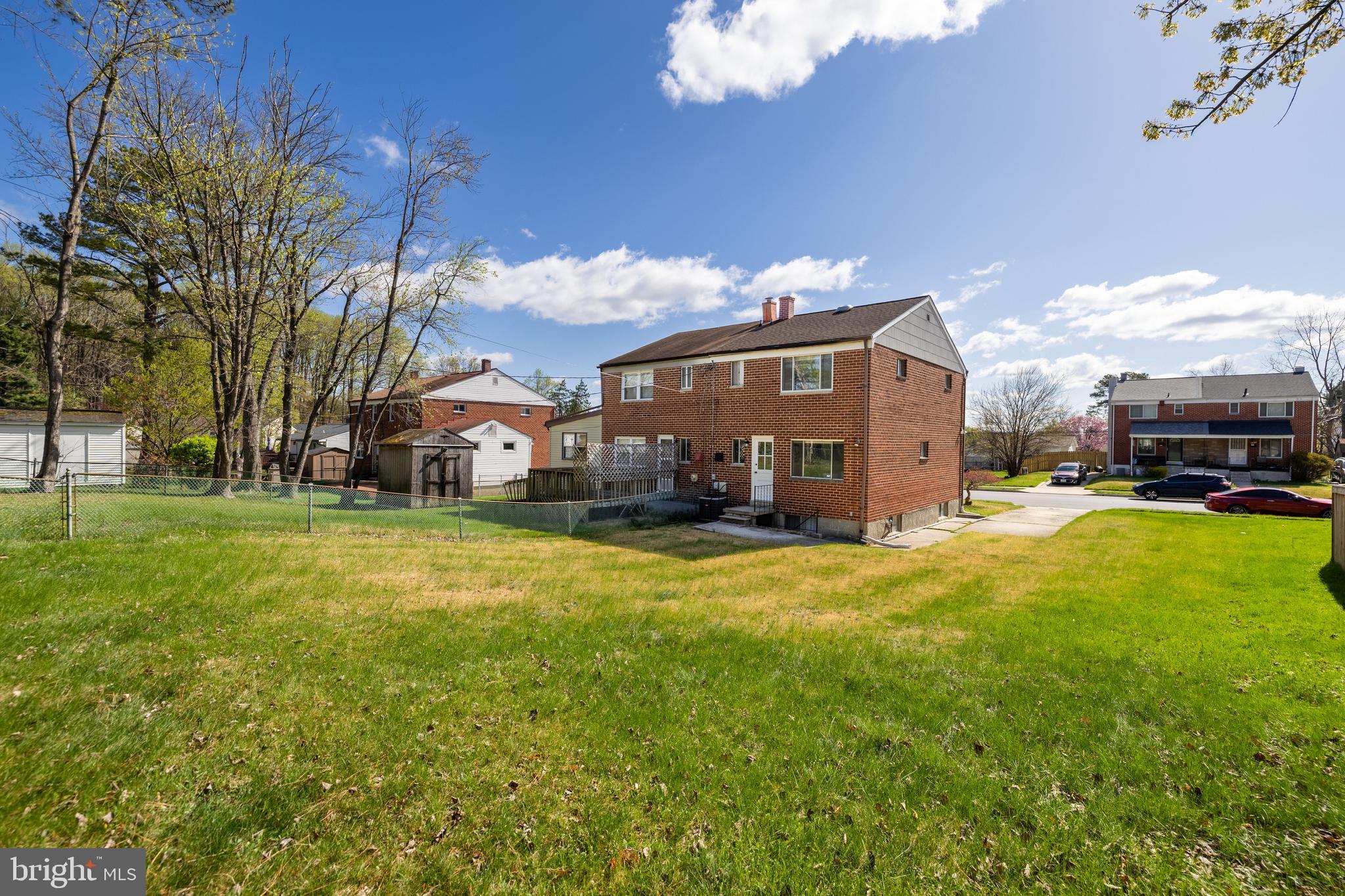 CHAPMAN MANOR - Residential