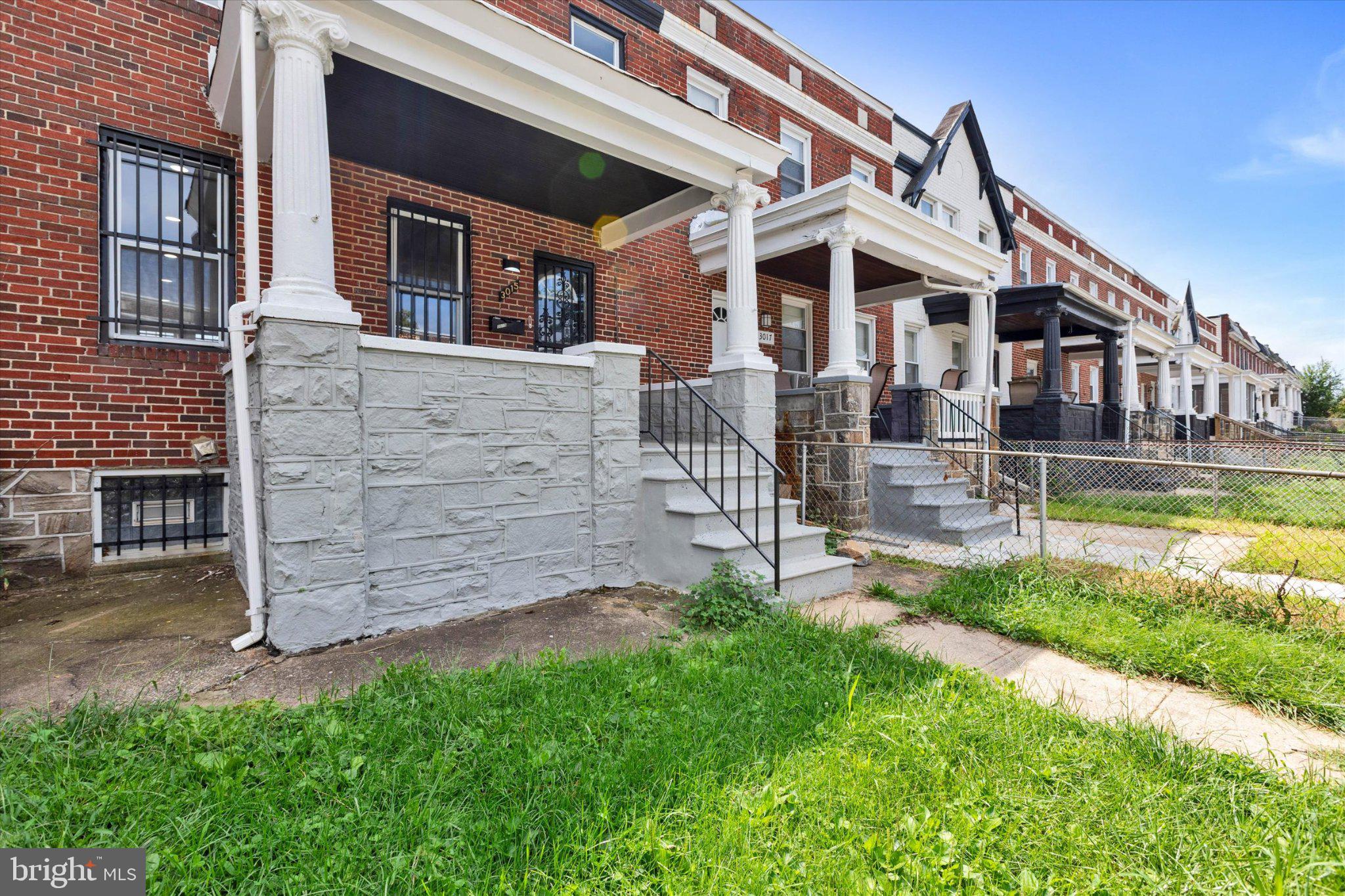 3015 SPAULDING AVENUE 1