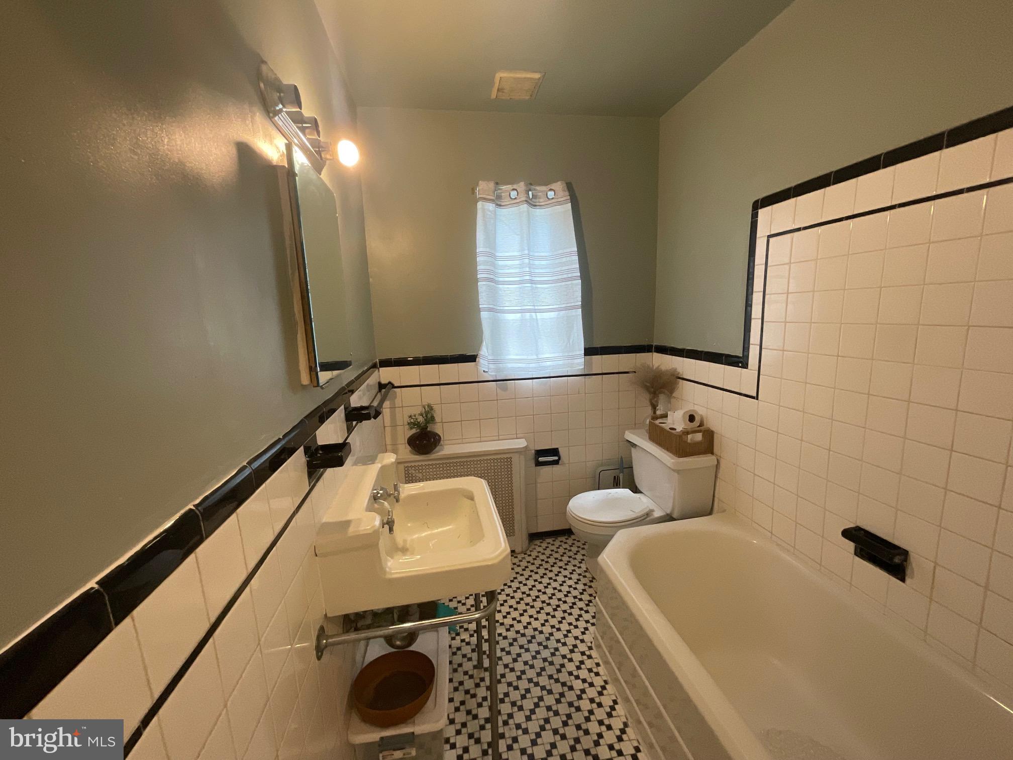 405 VAN BUREN STREET NW