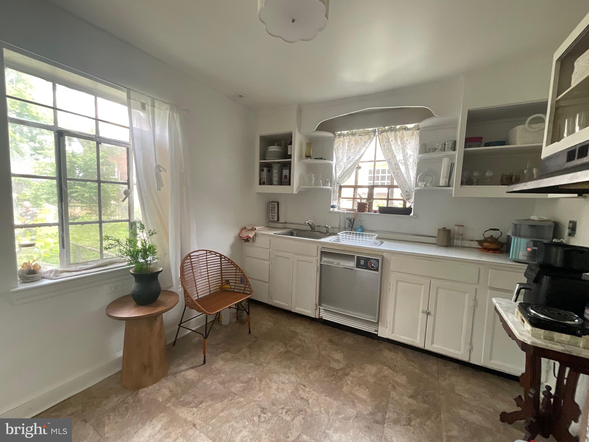 405 VAN BUREN STREET NW