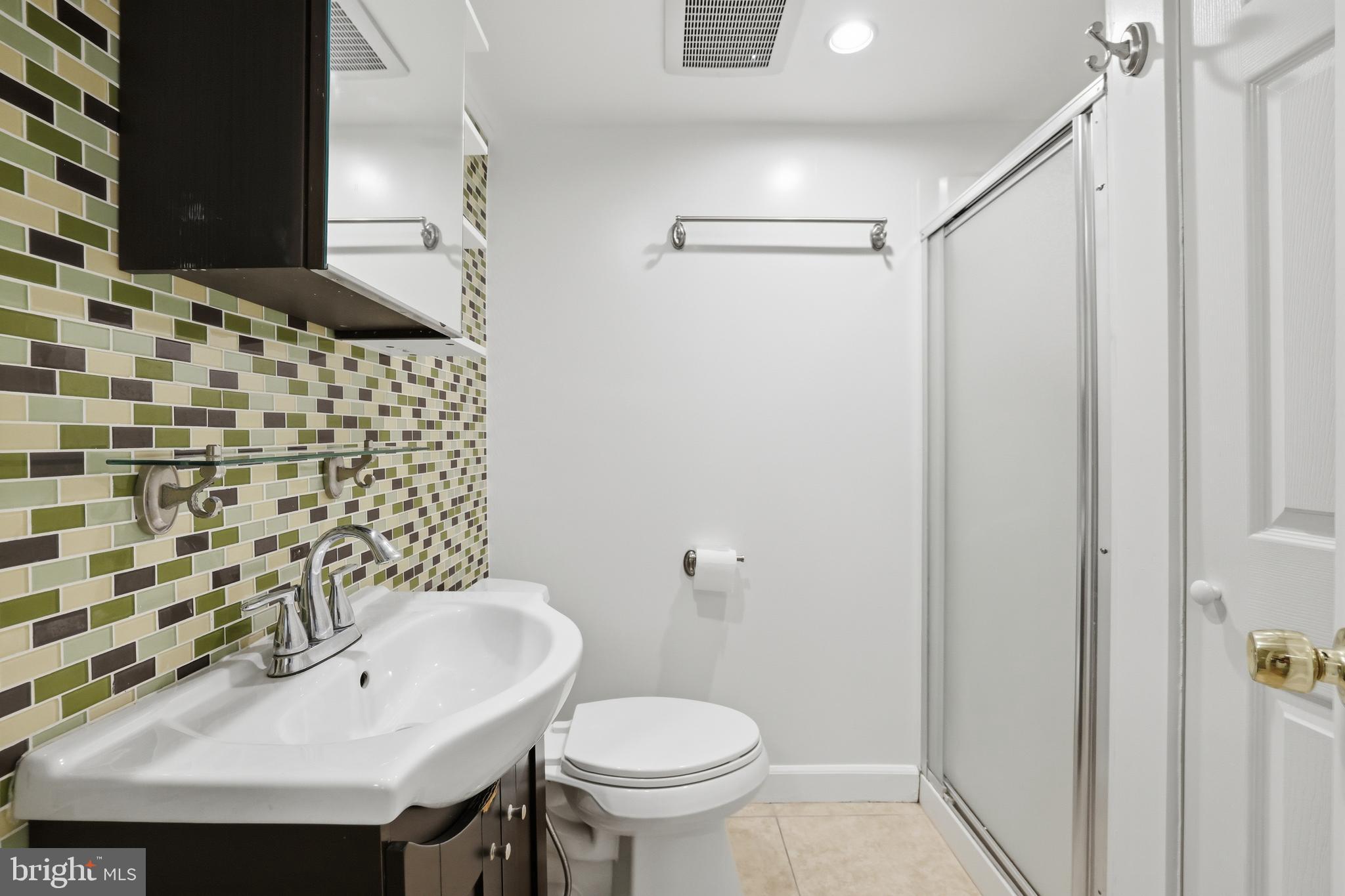 LONGMEAD - Residential