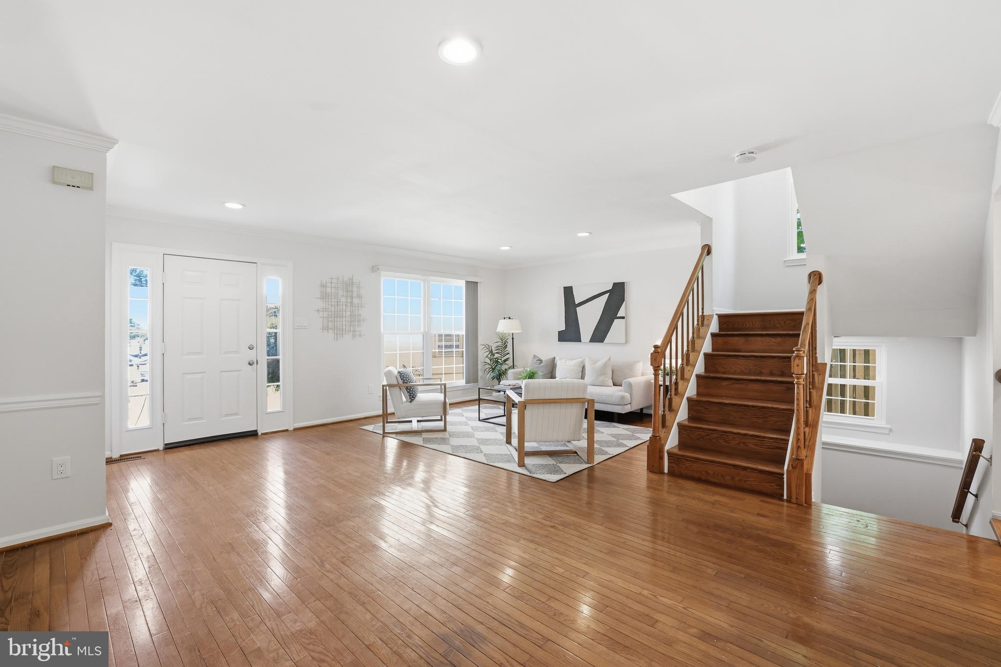 LONGMEAD - Residential
