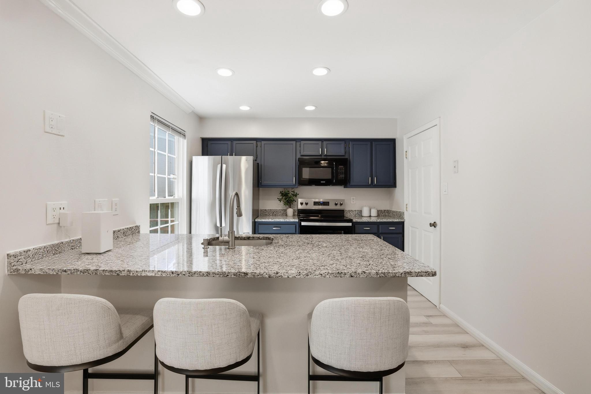 LONGMEAD - Residential