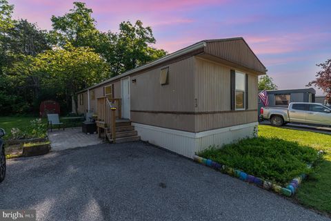23 HELENA LANE CARLISLE PA 17015