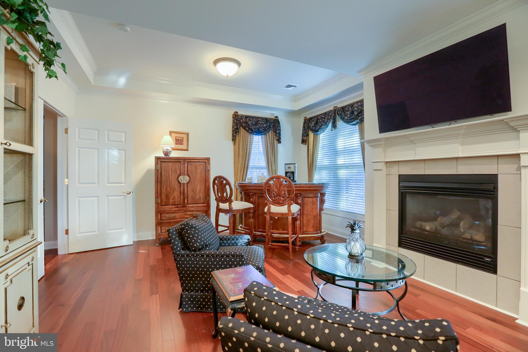 PINEHURST HILLS - Residential