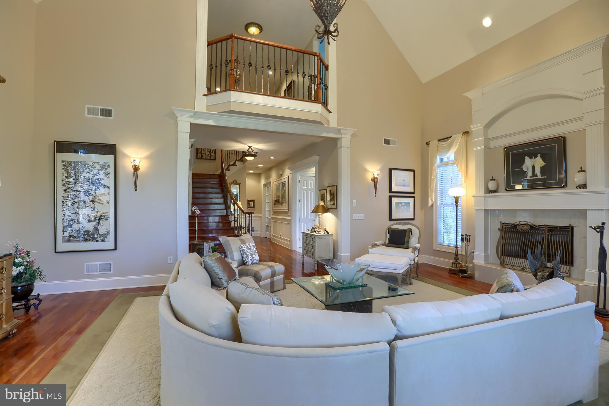 PINEHURST HILLS - Residential