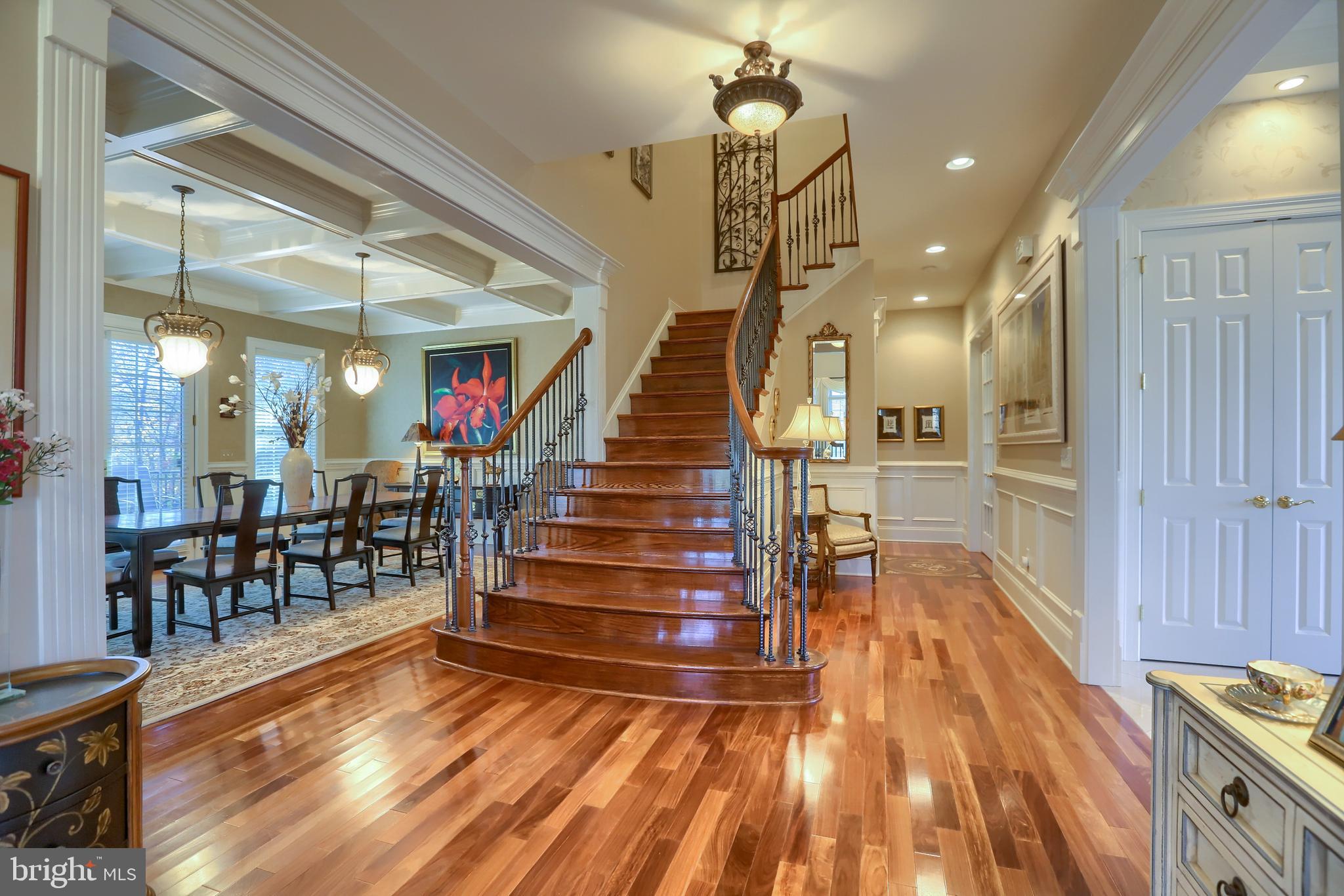 PINEHURST HILLS - Residential