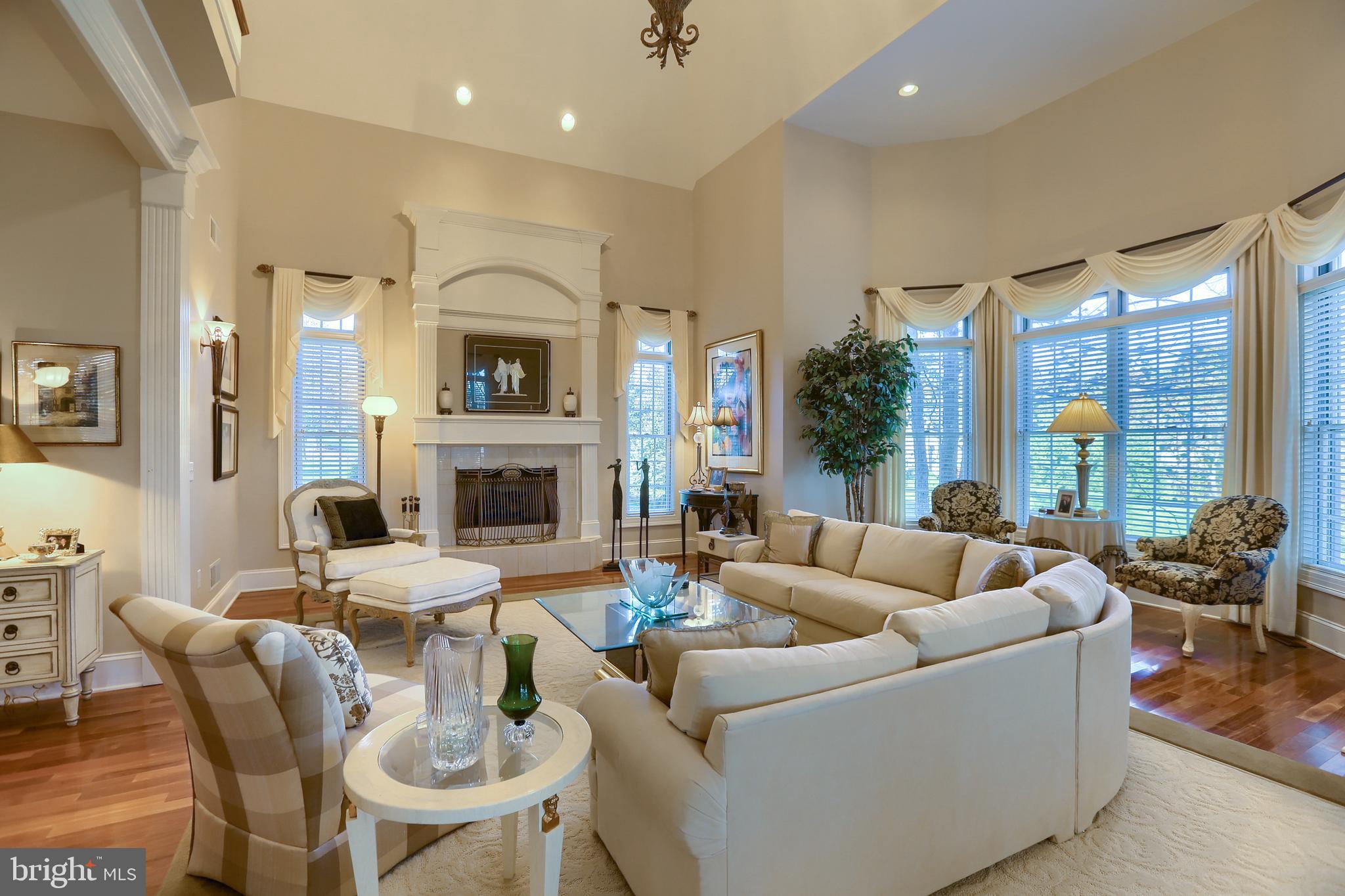 PINEHURST HILLS - Residential