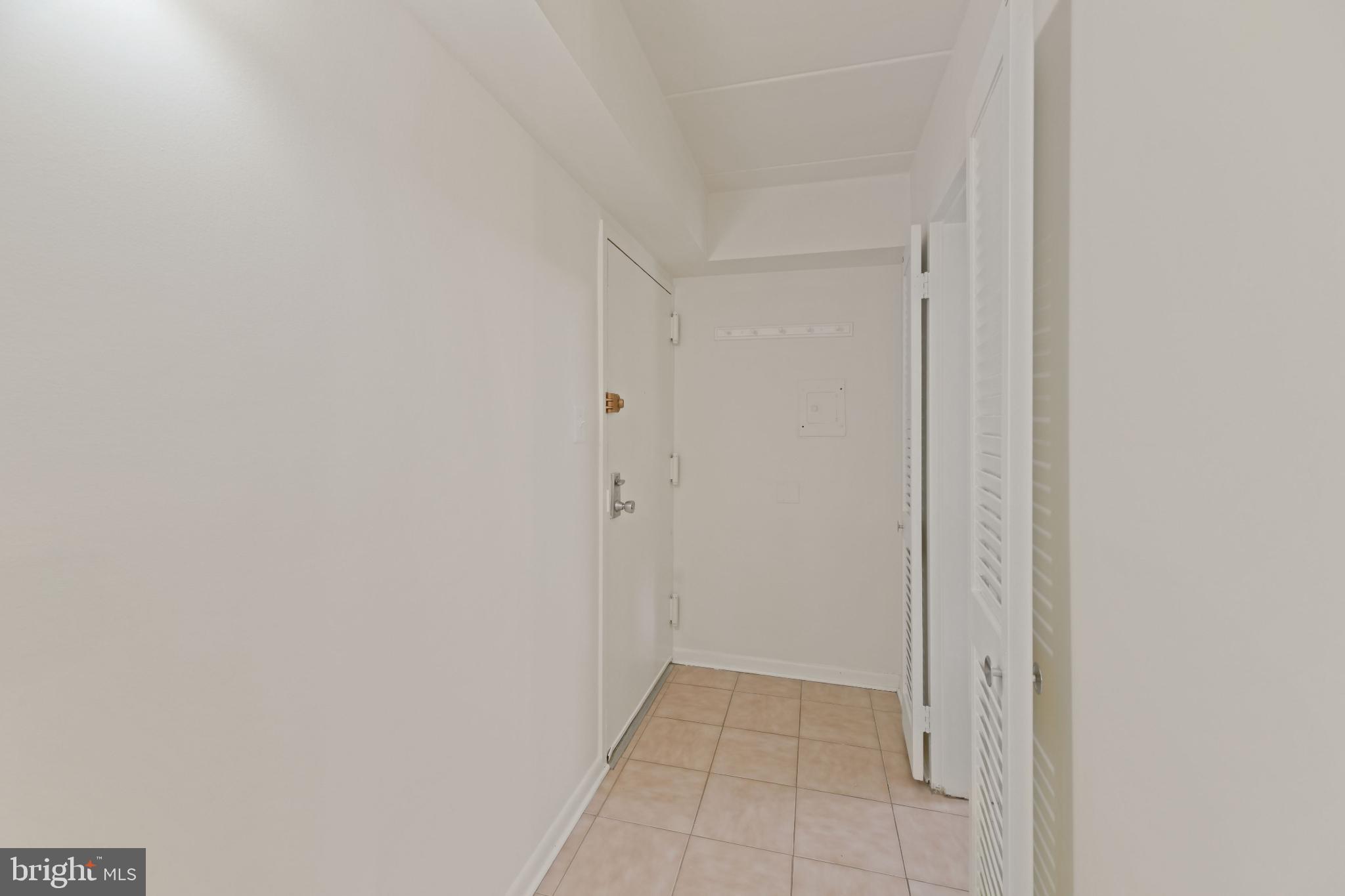 GLENVALE CONDO - Residential