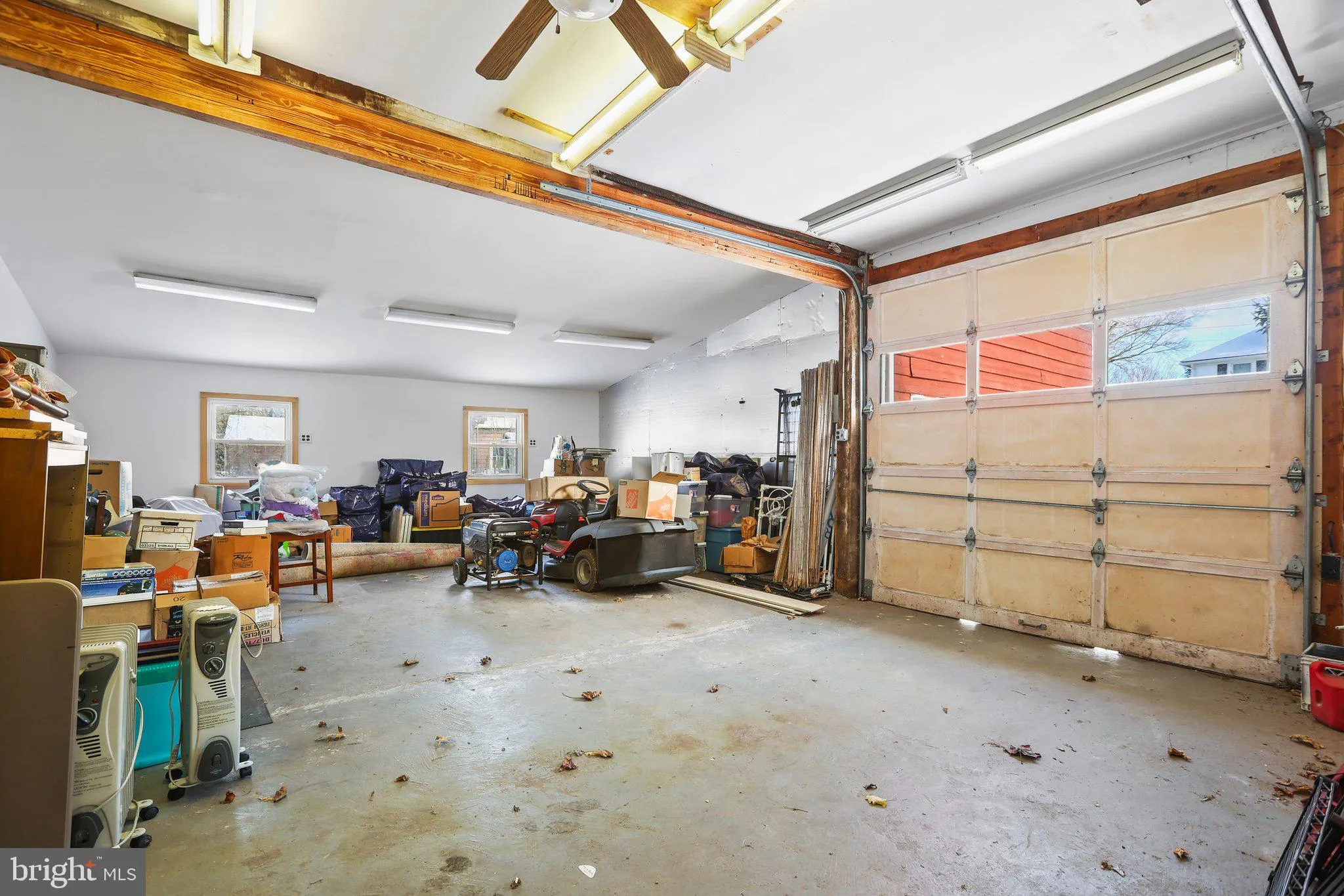 Belle Mead, New Jersey 08502, United States, 4 Bedrooms Bedrooms, ,2 BathroomsBathrooms,Residential,Pending,12752