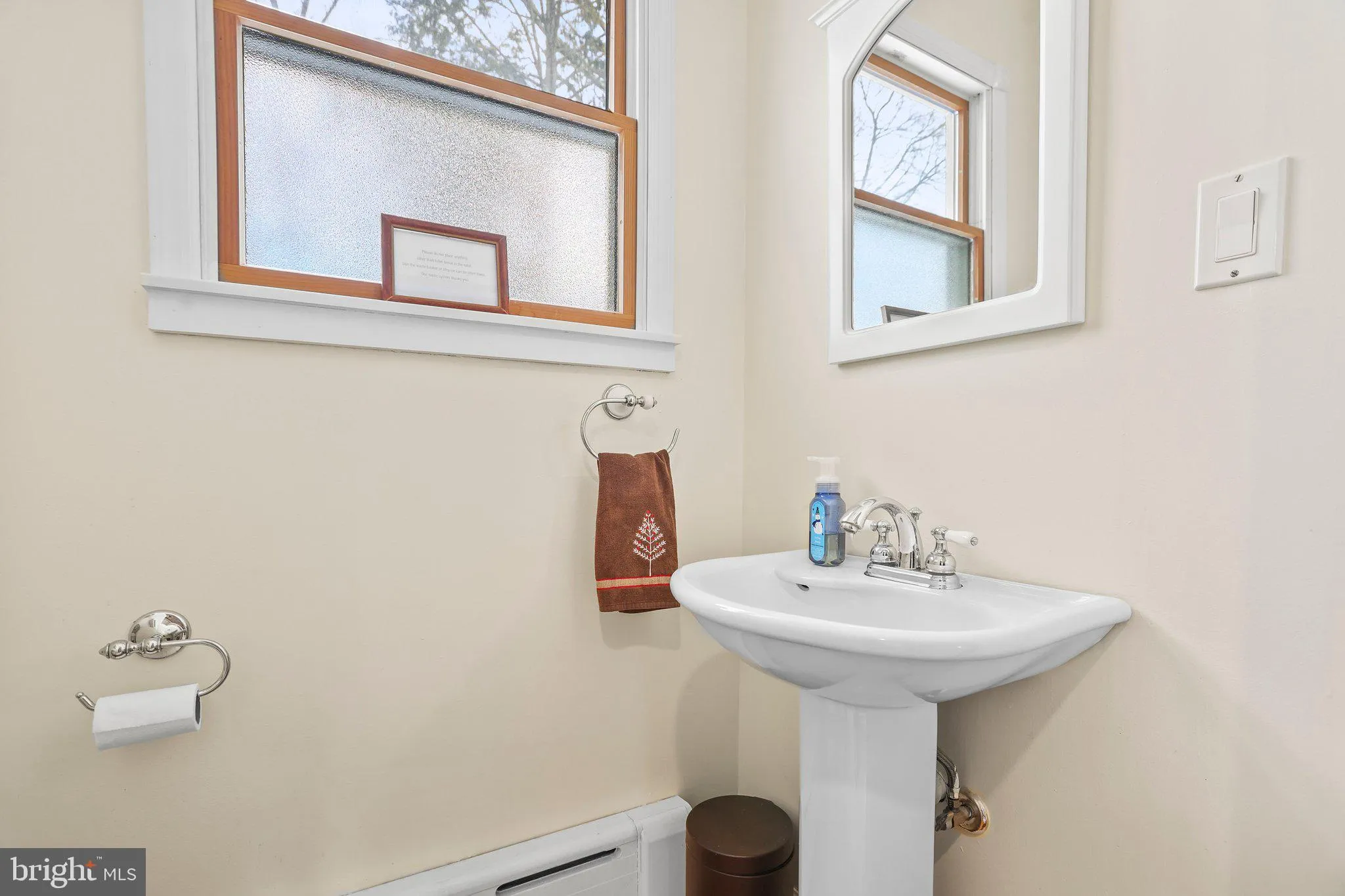 Belle Mead, New Jersey 08502, United States, 4 Bedrooms Bedrooms, ,2 BathroomsBathrooms,Residential,Pending,12752