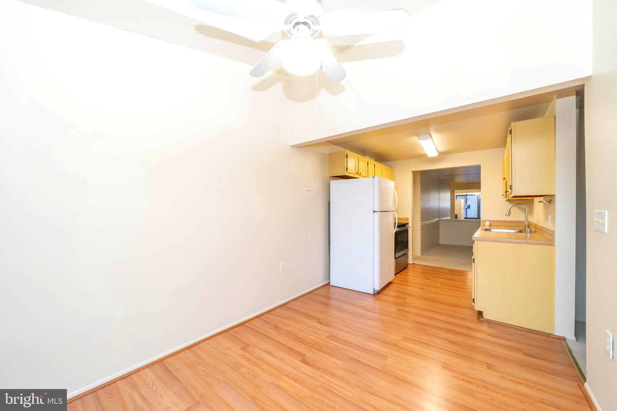 FARMINGDALE - Residential Lease