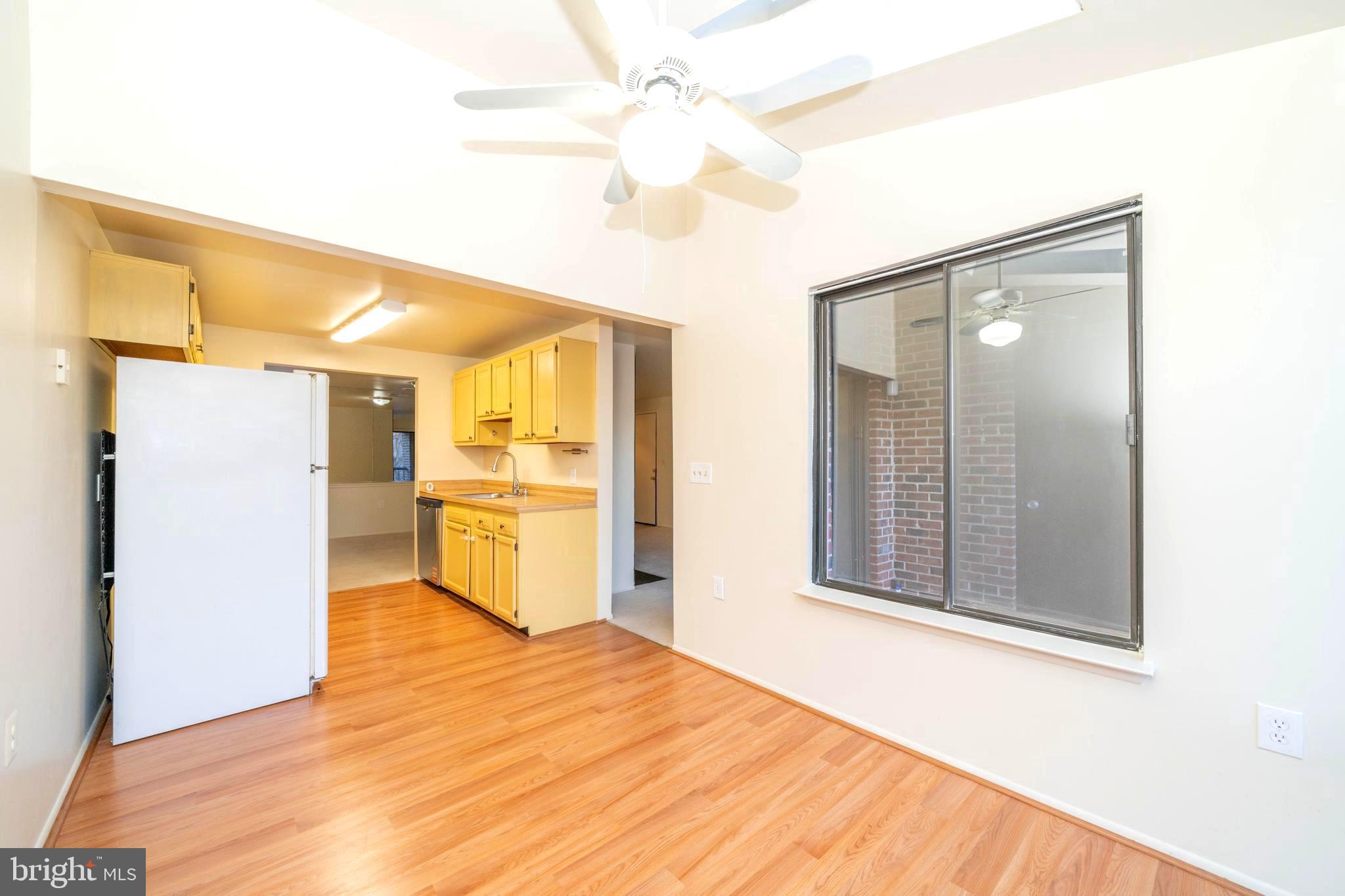 FARMINGDALE - Residential Lease