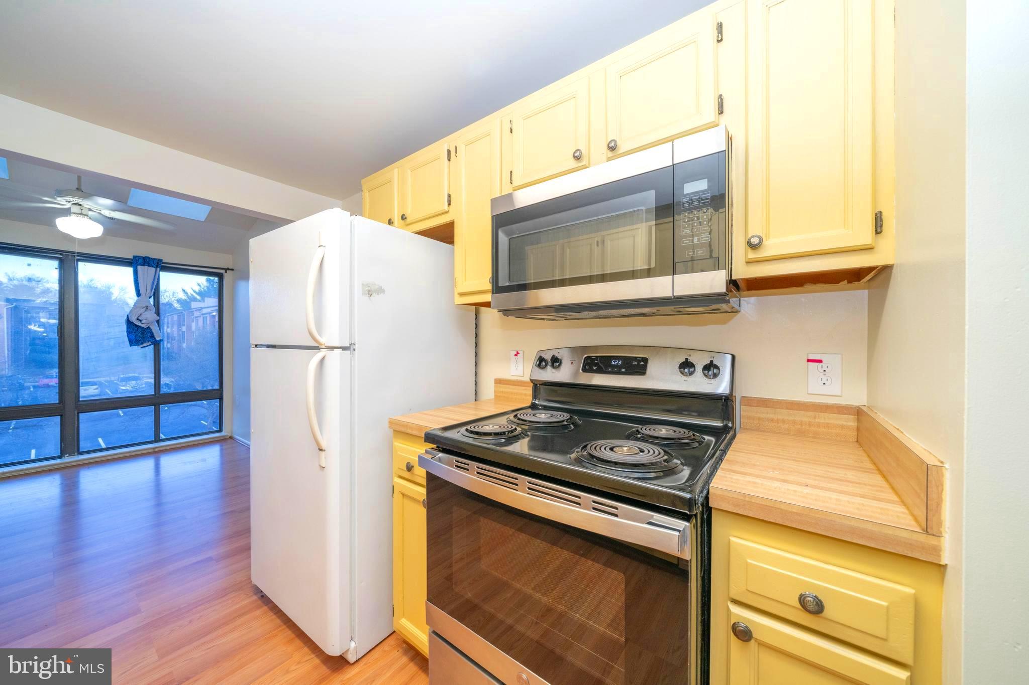 FARMINGDALE - Residential Lease