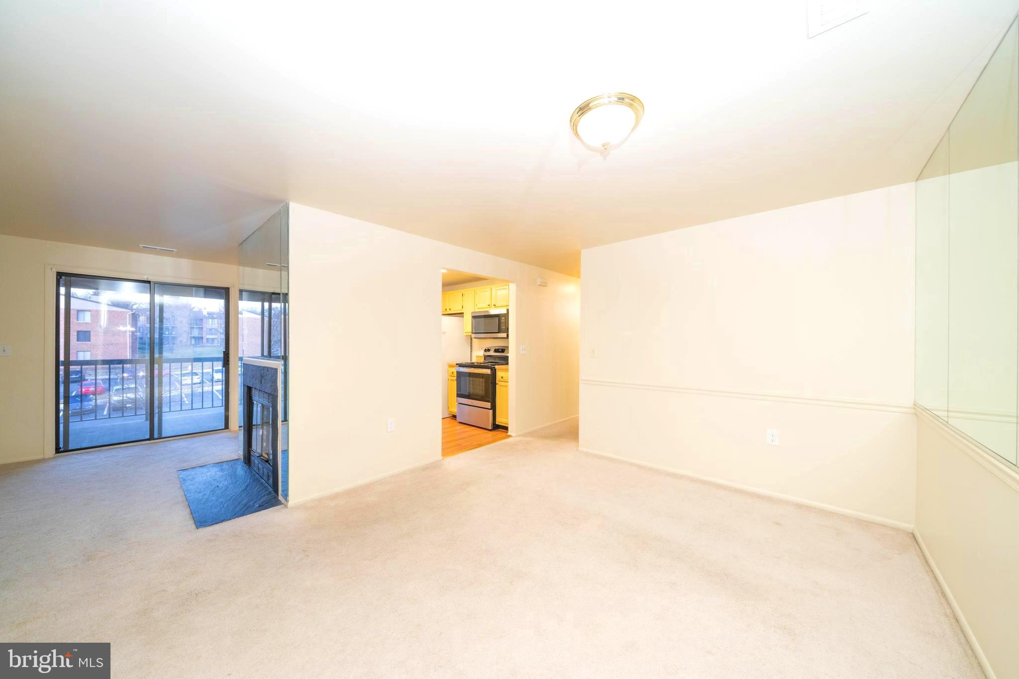 FARMINGDALE - Residential Lease