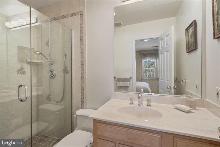 POTOMAC OUTSIDE - Residential