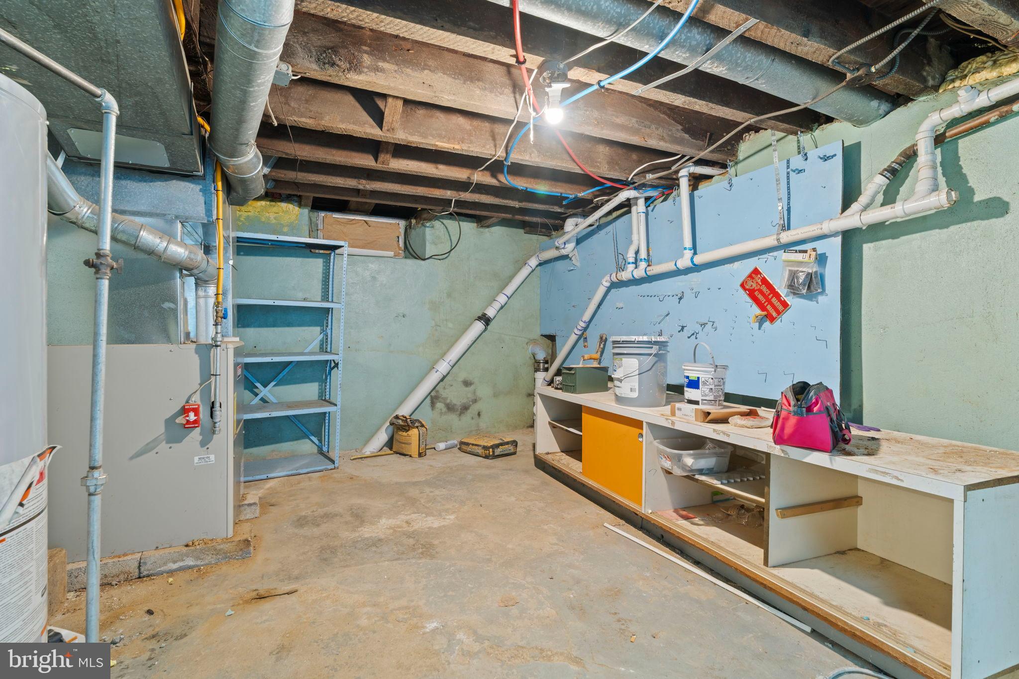 LAWNDALE - Residential