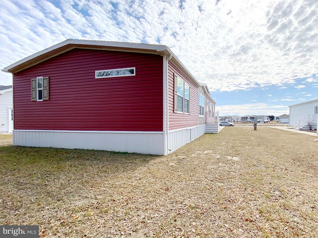 SUSSEX WEST MHP - Residential