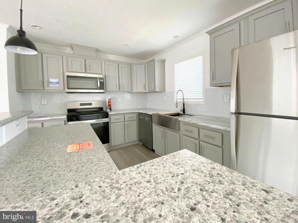 SUSSEX WEST MHP - Residential