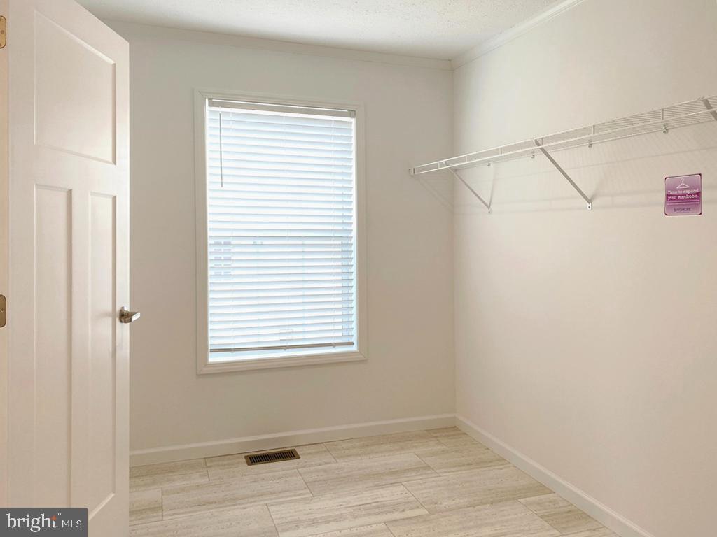 SUSSEX WEST MHP - Residential