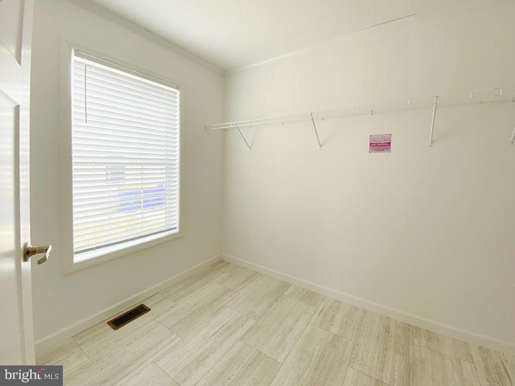 SUSSEX WEST MHP - Residential