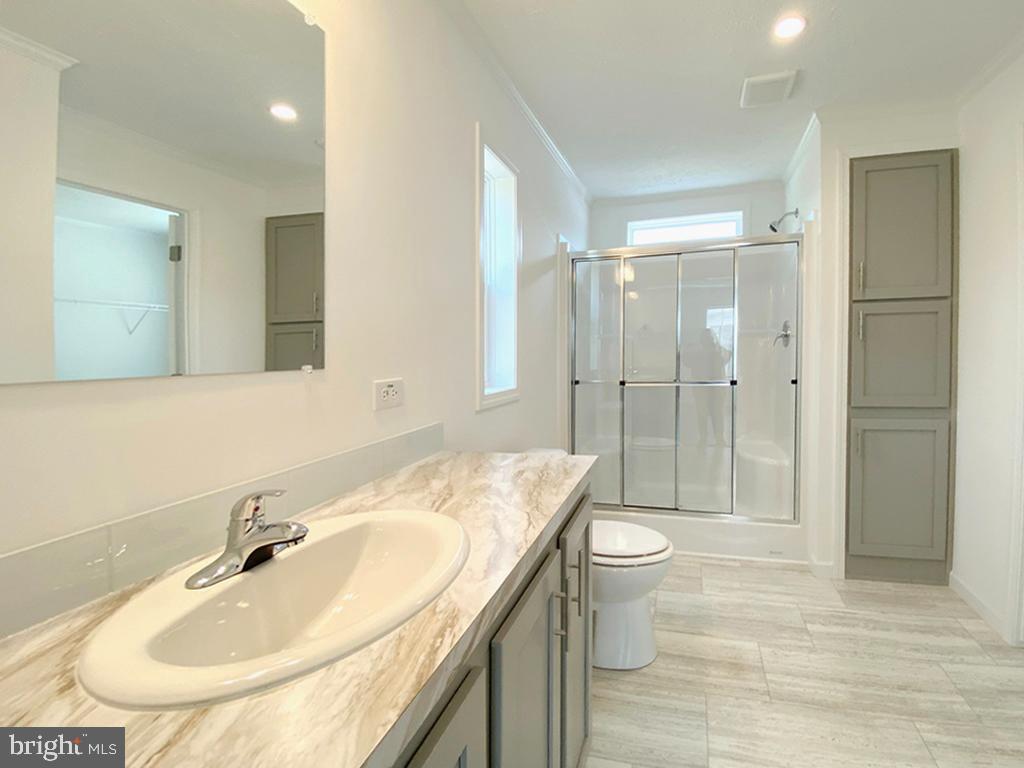 SUSSEX WEST MHP - Residential