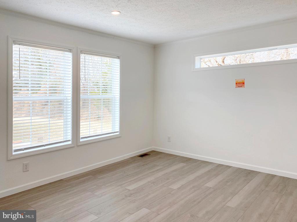 SUSSEX WEST MHP - Residential