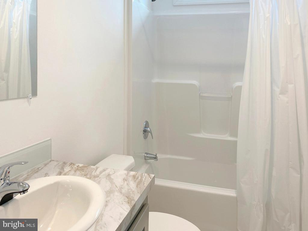 SUSSEX WEST MHP - Residential