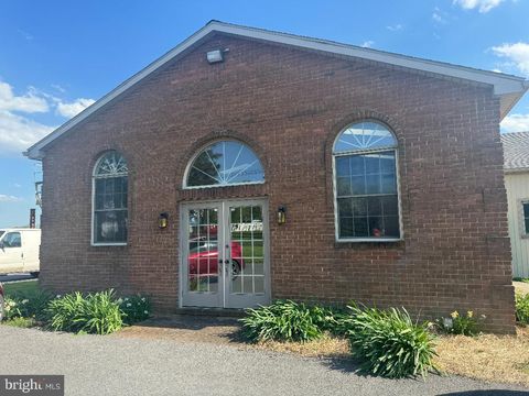 Photo of 1140 Mathias Road, LITTLESTOWN, PA 17340 (MLS # PAAD2023032)